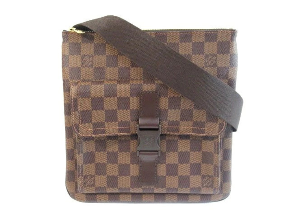 LOUIS VUITTON Damier Pochette Melville Shoulder Bag